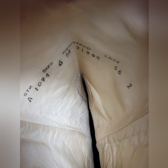 Corral A1094 Women's 6M Tan Leather Cream Embroidered Snip Toe Western Boots - Picture 10 of 12